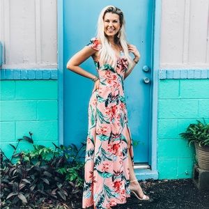 Brand new love and harmony pink floral dress size xs blogger dress pink lily